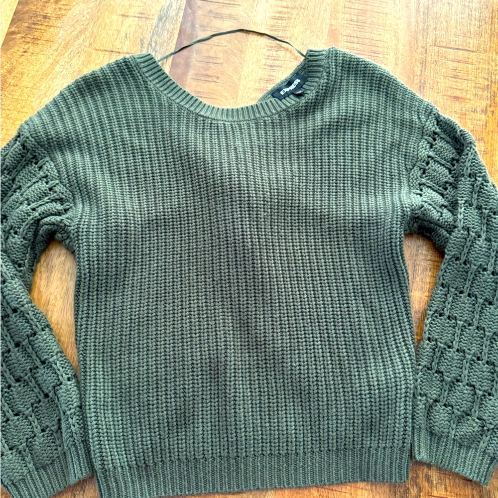 Express, Size XS. Green Sweater